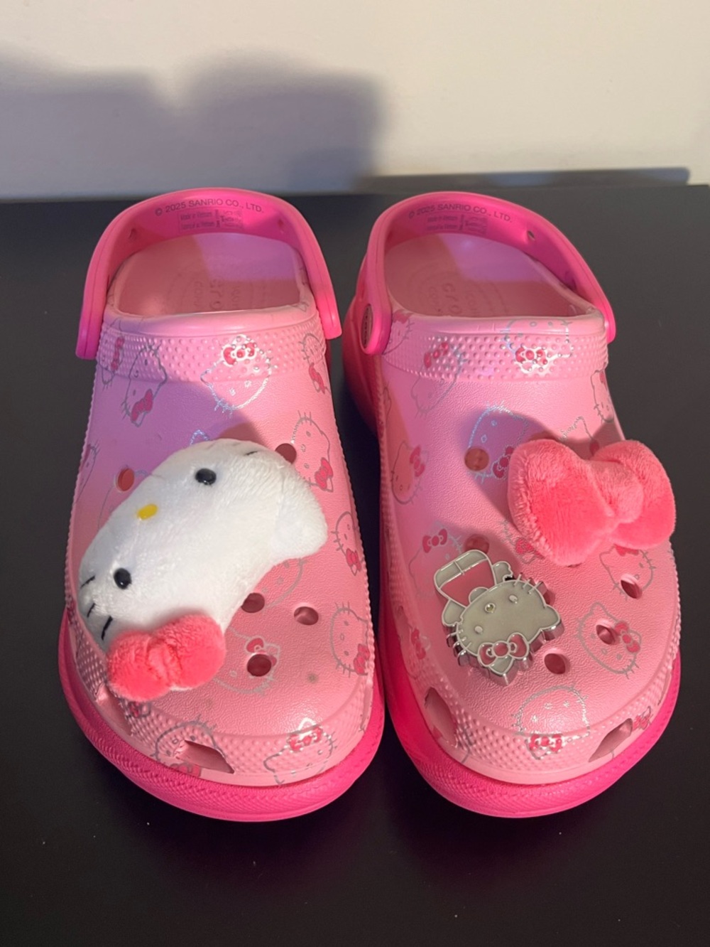 CROCS y2k Platform Sanrio Bae Hello Kitty Limited Edition Women’s Size 4 Pink - Picture 7 of 9